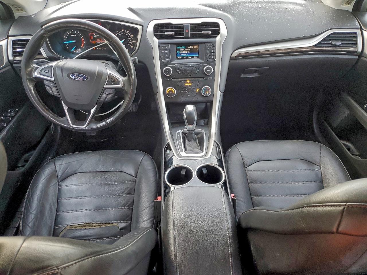 2013 FORD FUSION SE photo 8