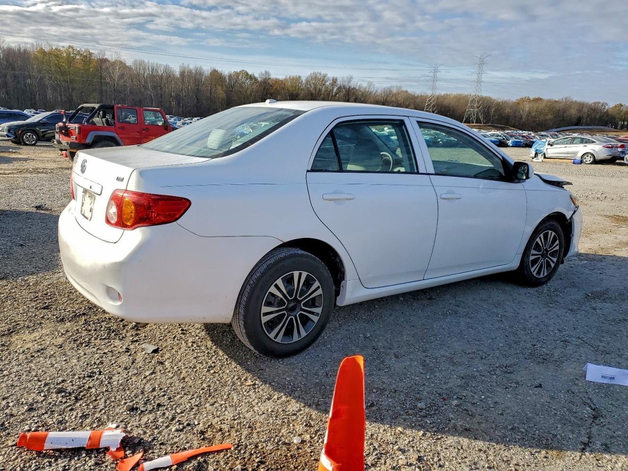 2010 TOYOTA COROLLA BASE photo 3