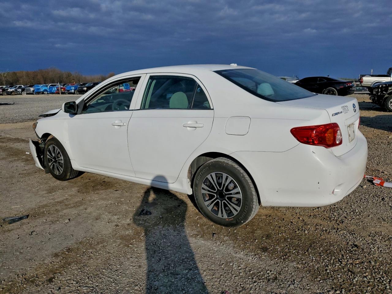 2010 TOYOTA COROLLA BASE photo 2