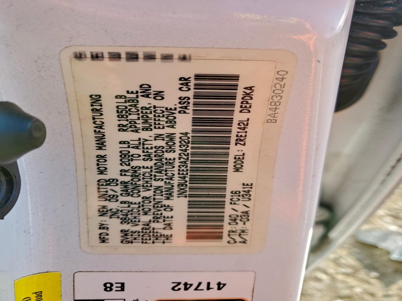 2010 TOYOTA COROLLA BASE photo 12