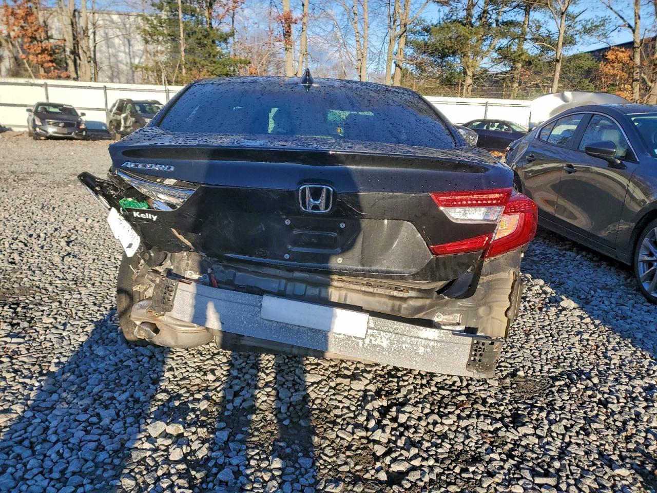 2018 HONDA ACCORD LX photo 11