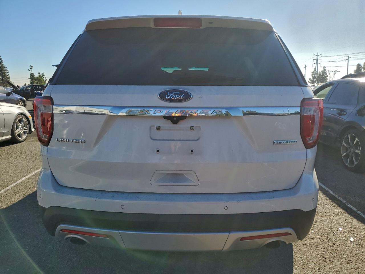 2017 FORD EXPLORER LIMITED photo 16