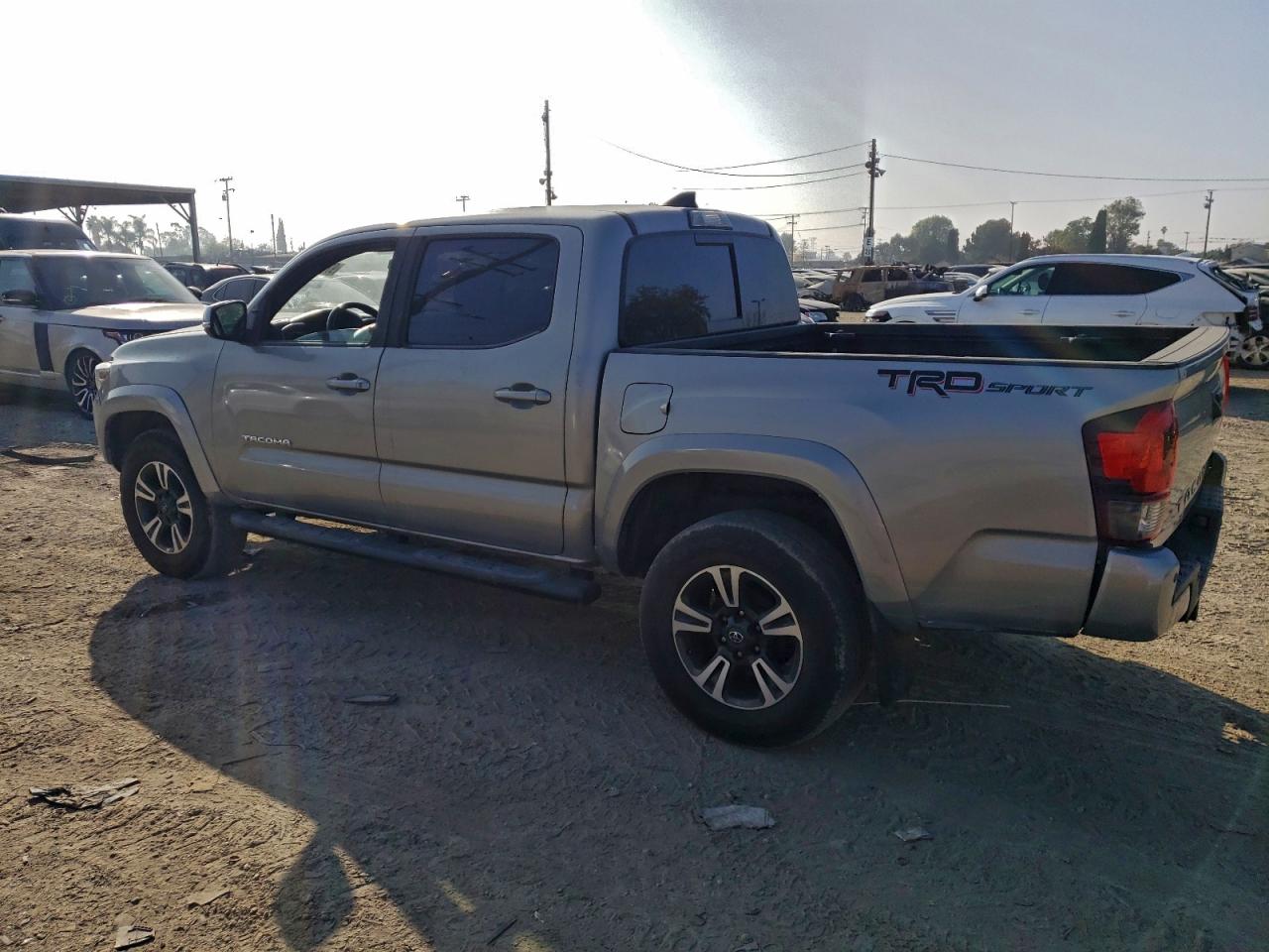 2019 TOYOTA TACOMA DOUBLE CAB photo 5
