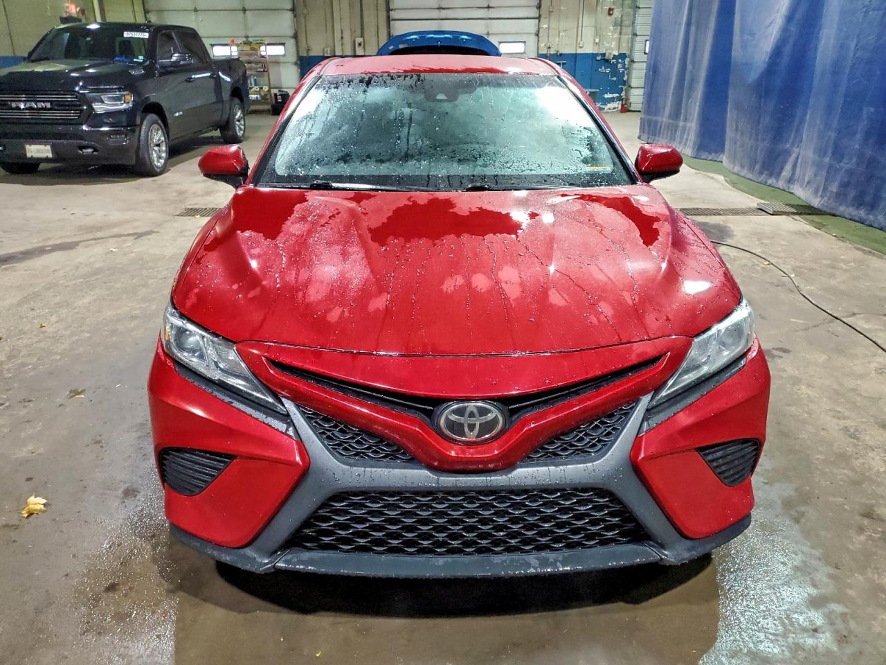 2019 TOYOTA CAMRY L photo 5