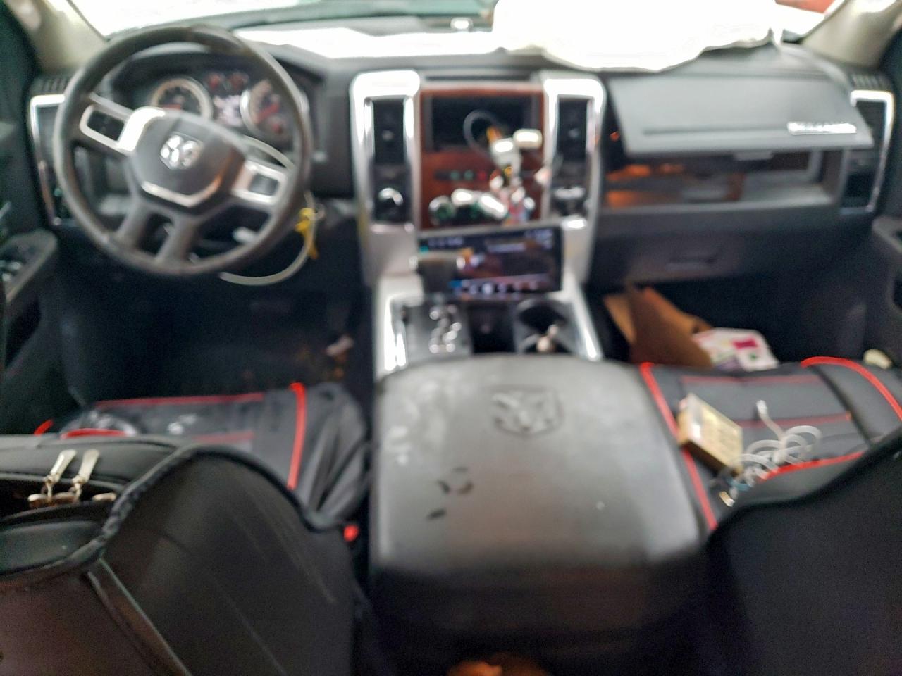 2010 DODGE RAM 1500 photo 8