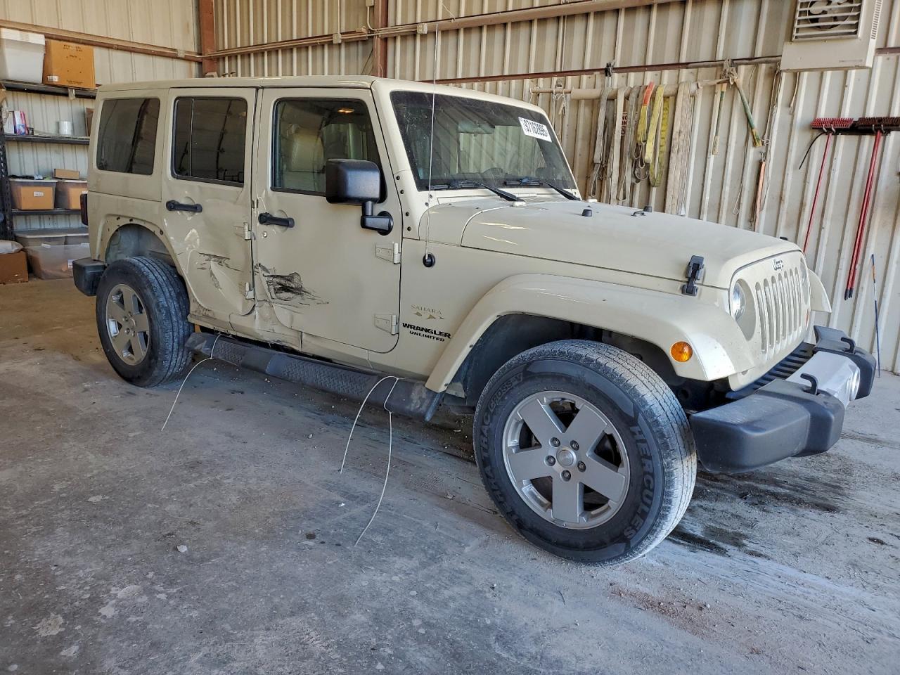 2011 JEEP WRANGLER UNLIMITED SAHARA photo 4