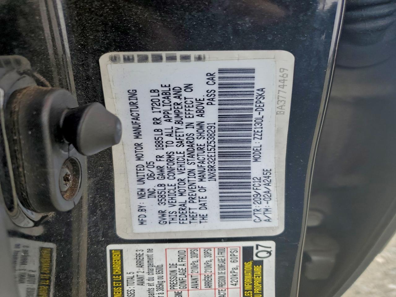 2005 TOYOTA COROLLA CE photo 12