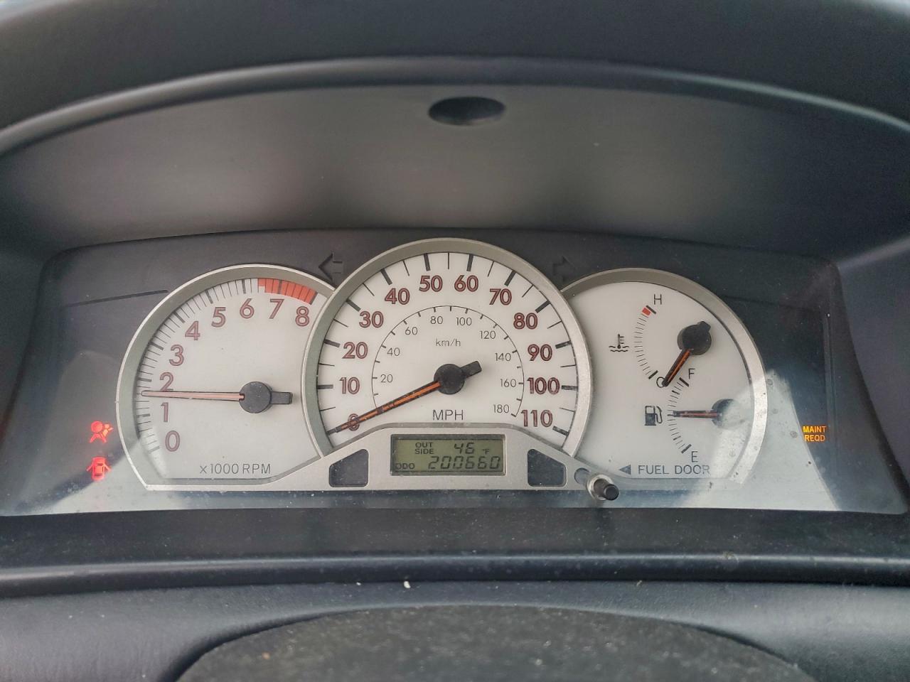 2005 TOYOTA COROLLA CE photo 9