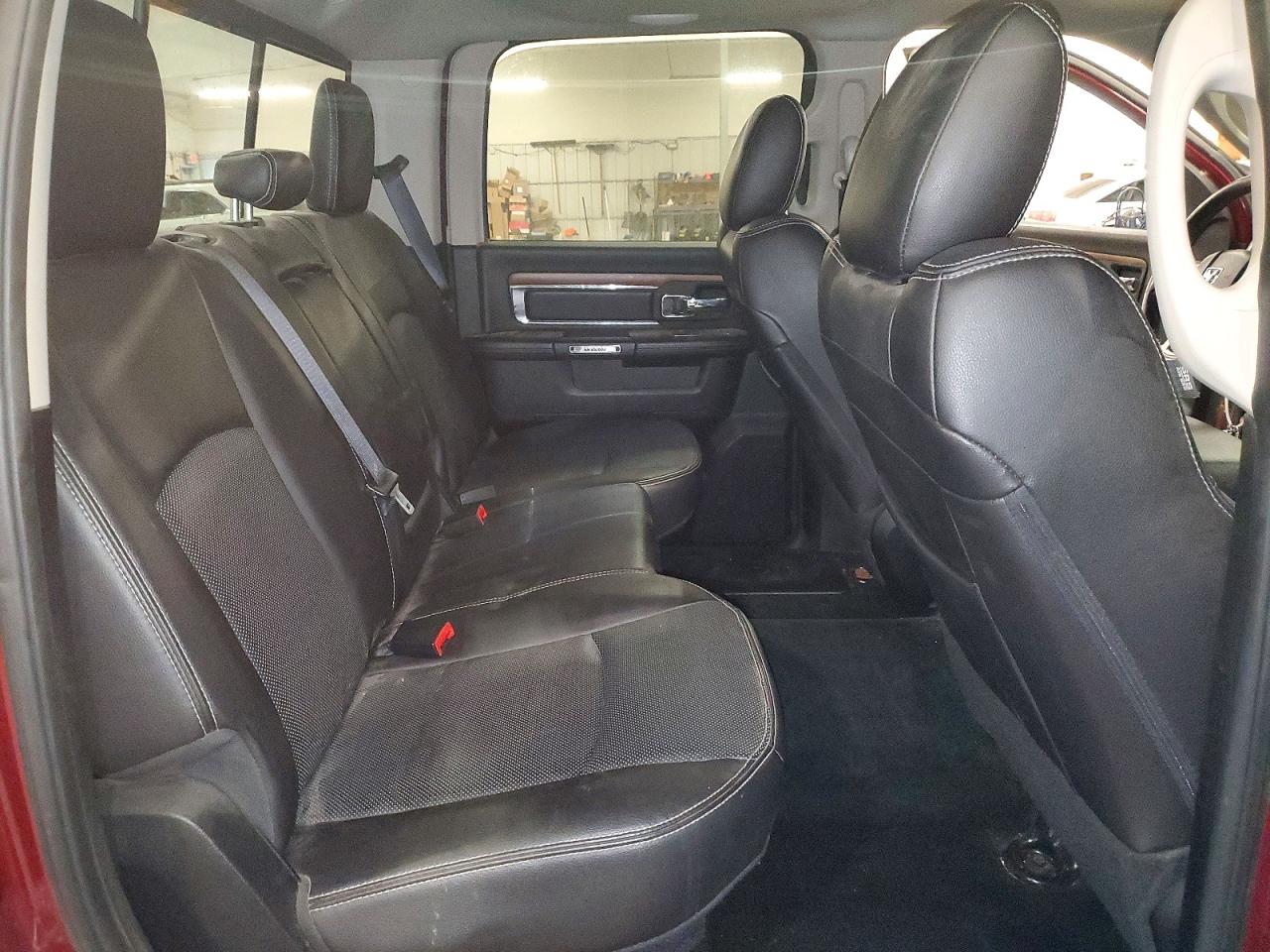 2016 RAM 1500 LARAMIE photo 10