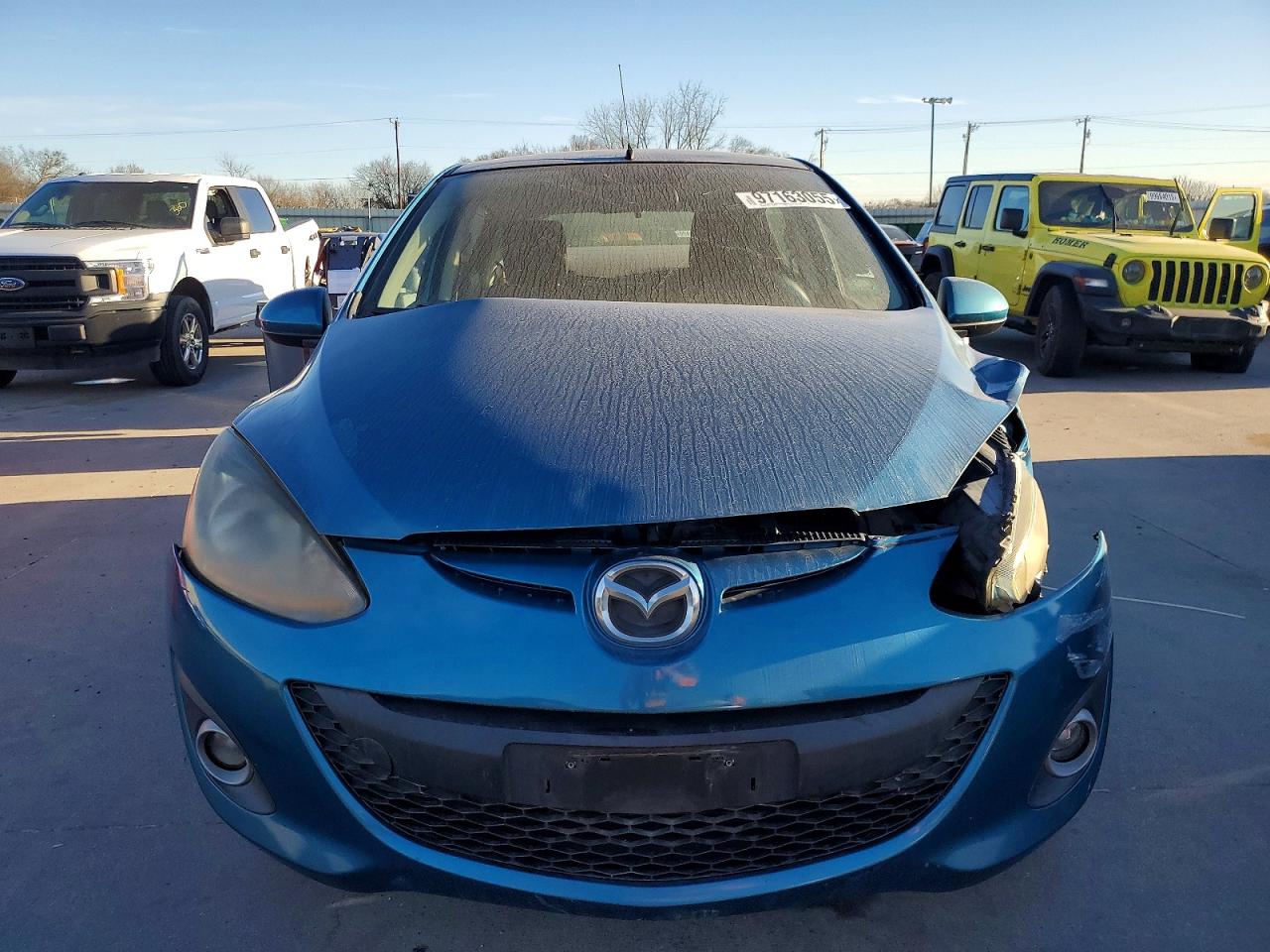 2011 MAZDA MAZDA2 photo 5