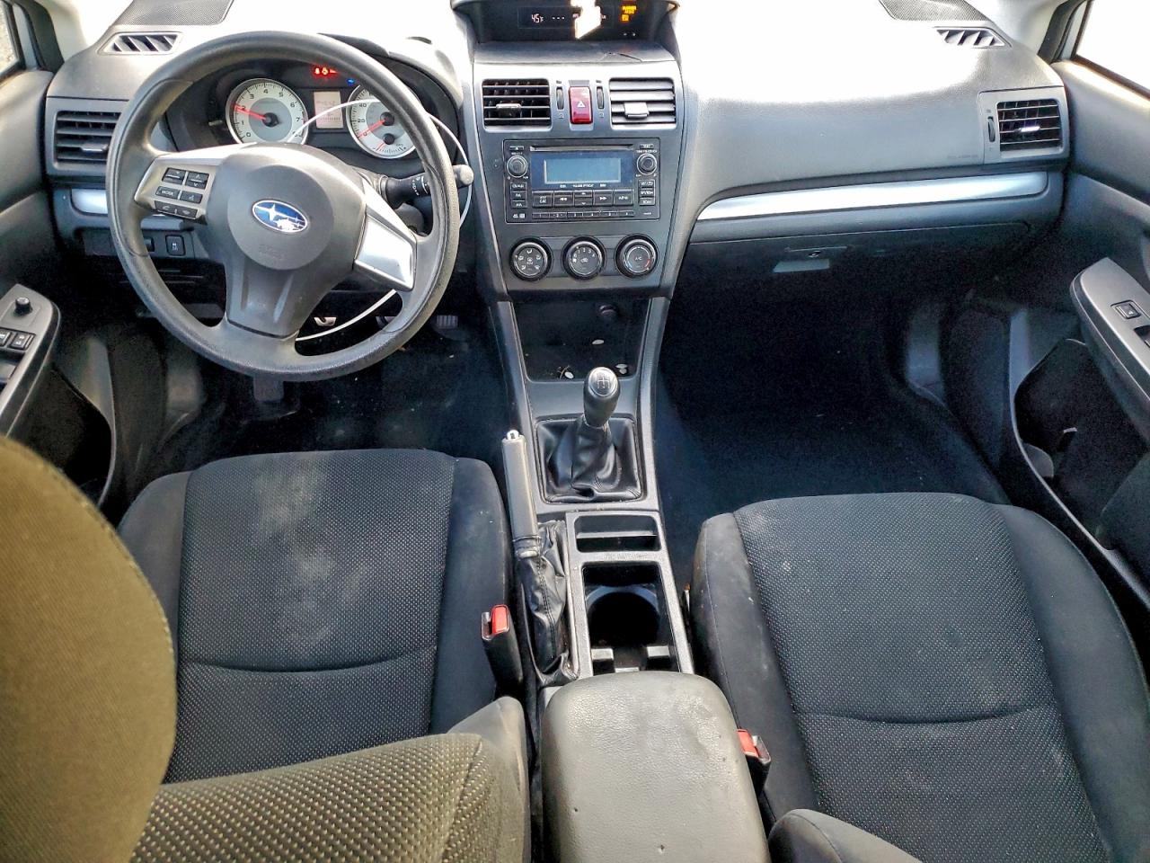 2014 SUBARU IMPREZA photo 8