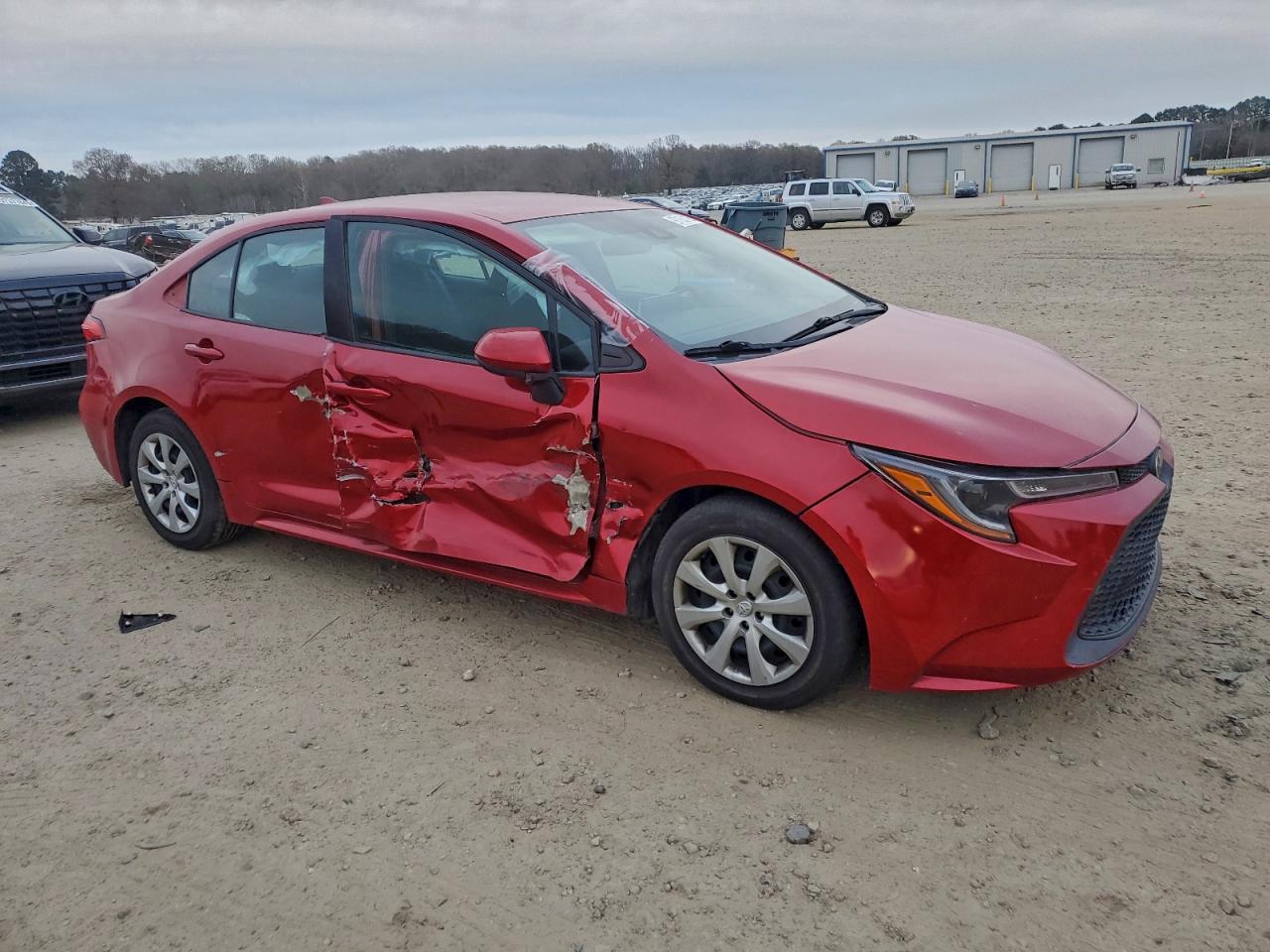 2021 TOYOTA COROLLA LE photo 4