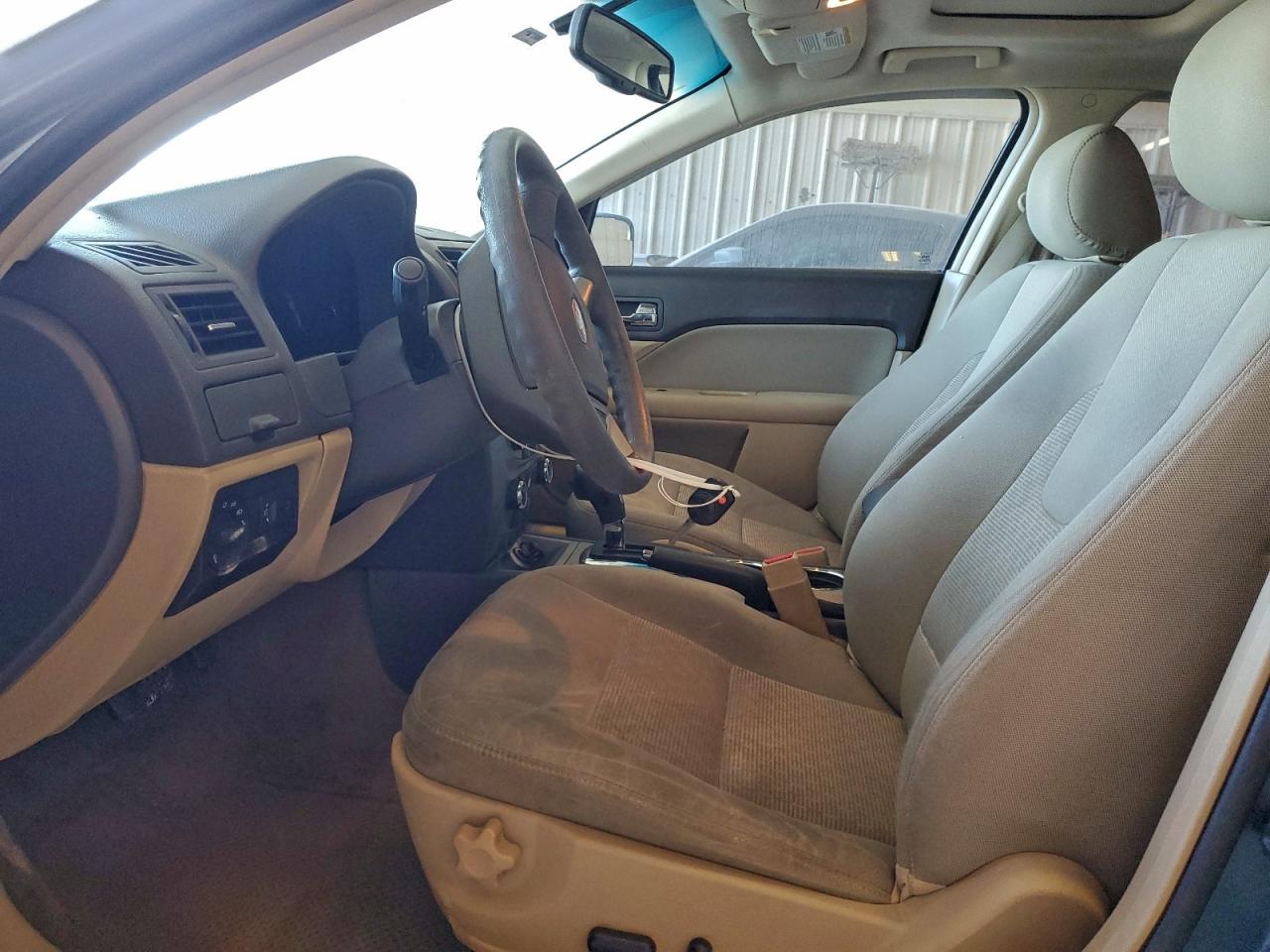 2011 FORD FUSION SE photo 7