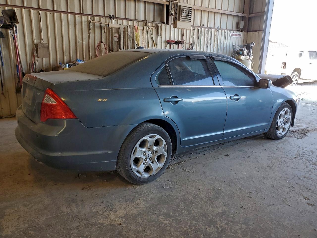 2011 FORD FUSION SE photo 3