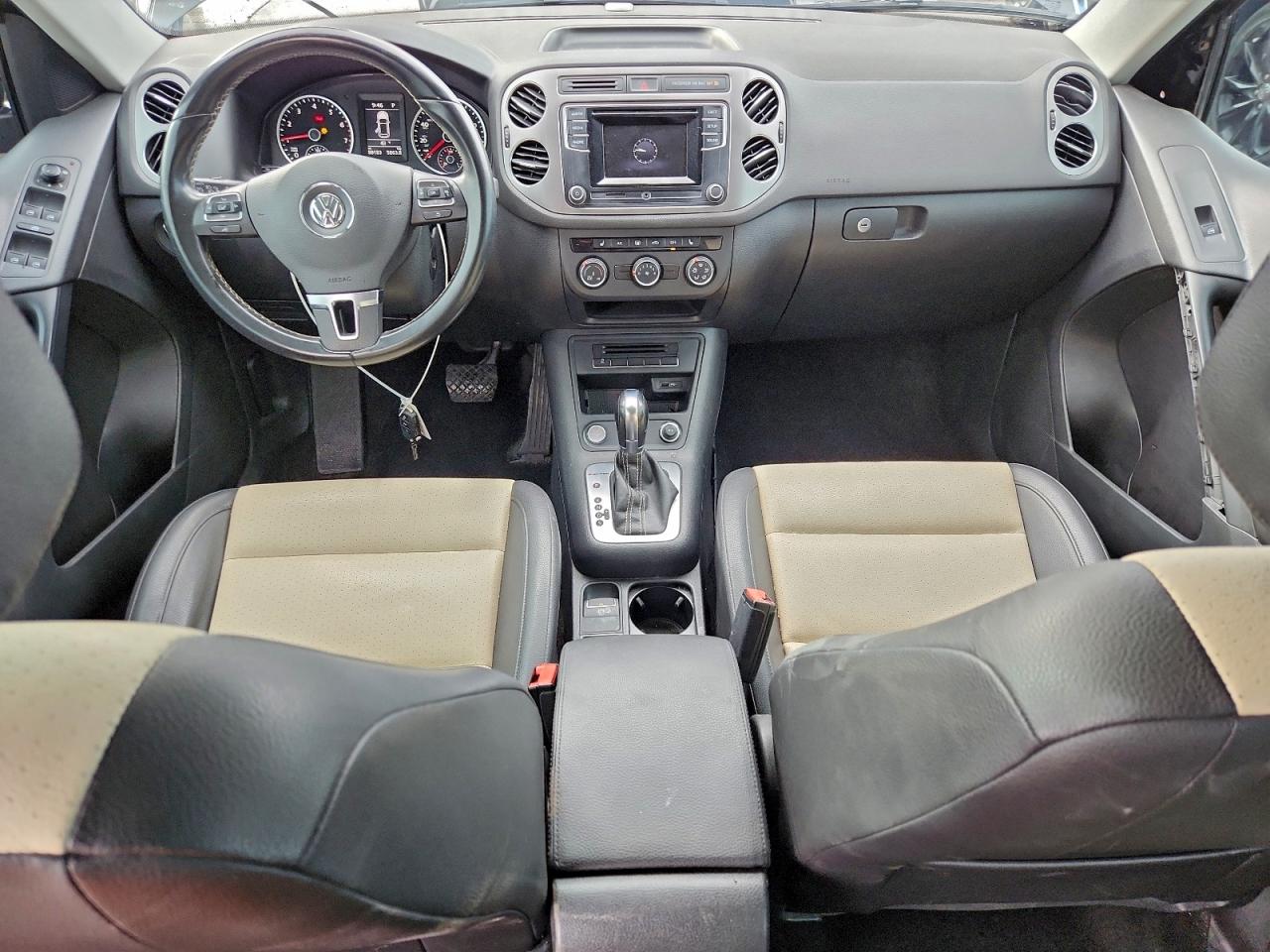2016 VOLKSWAGEN TIGUAN S photo 8