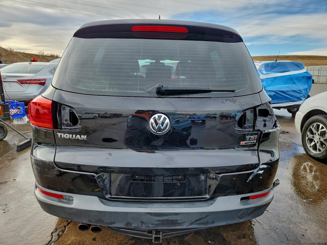 2016 VOLKSWAGEN TIGUAN S photo 6