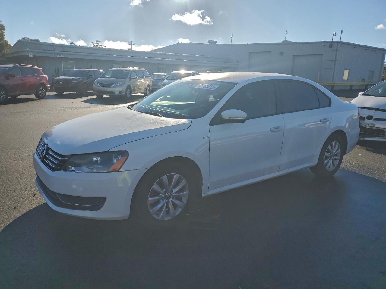 2014 VOLKSWAGEN PASSAT