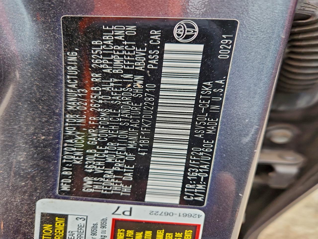 2013 TOYOTA CAMRY L photo 12