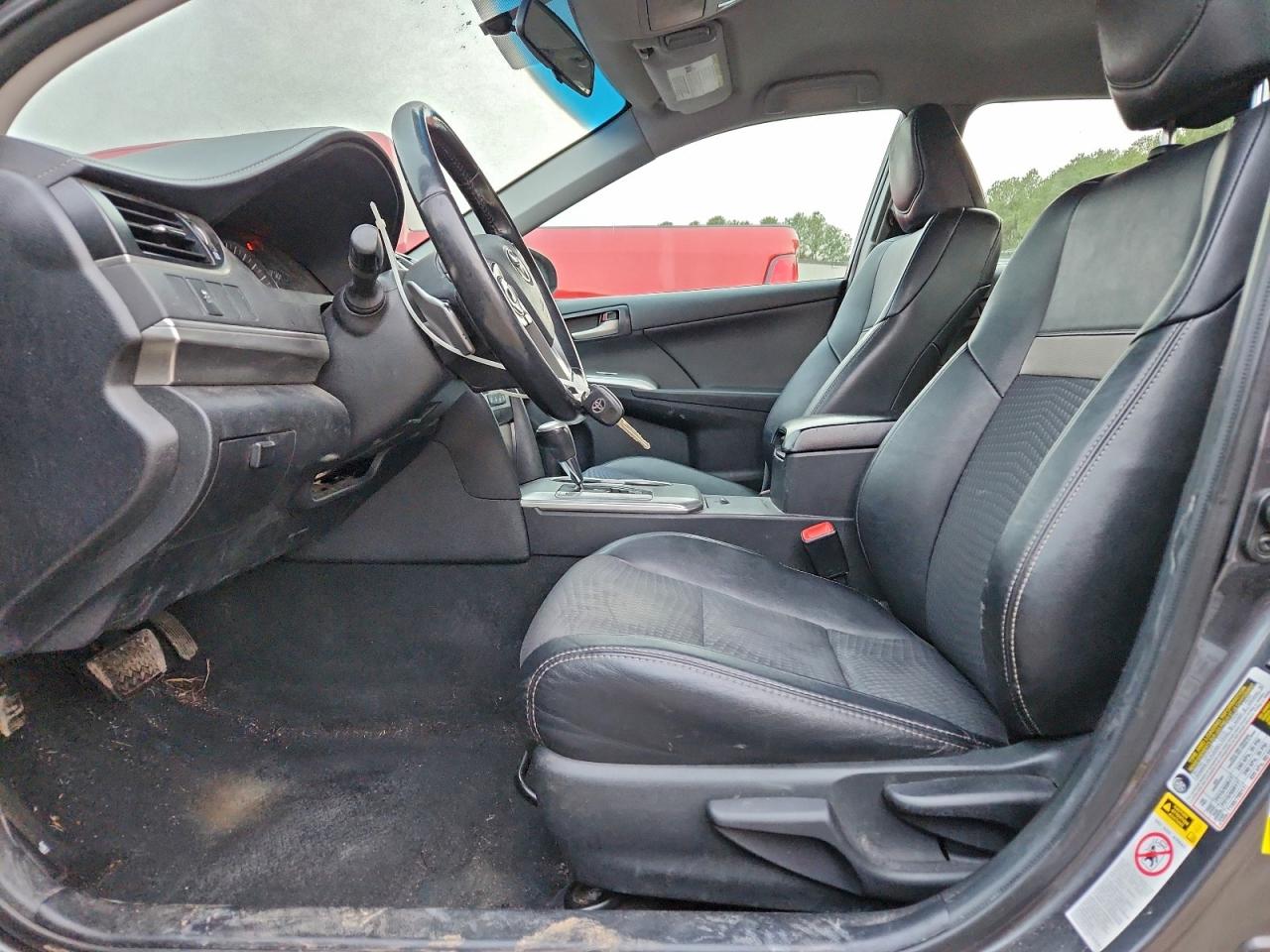 2013 TOYOTA CAMRY L photo 7