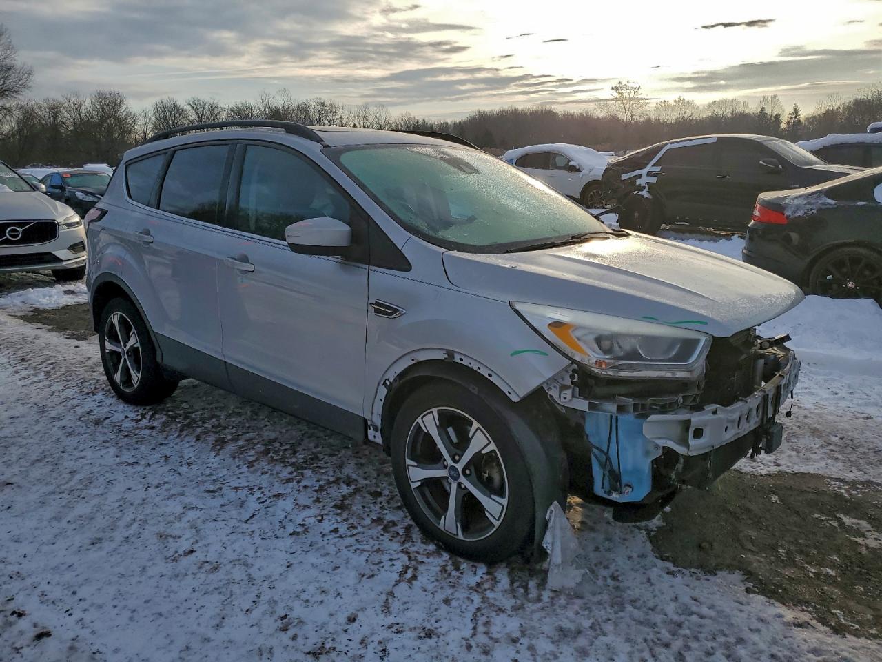 2018 FORD ESCAPE SEL photo 4