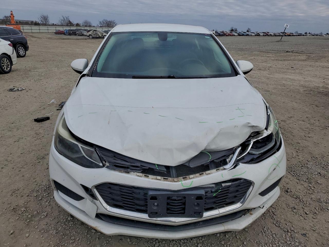 2016 CHEVROLET CRUZE LT photo 5