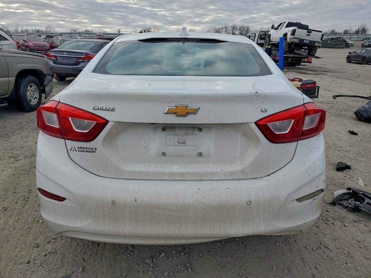2016 CHEVROLET CRUZE LT photo 6