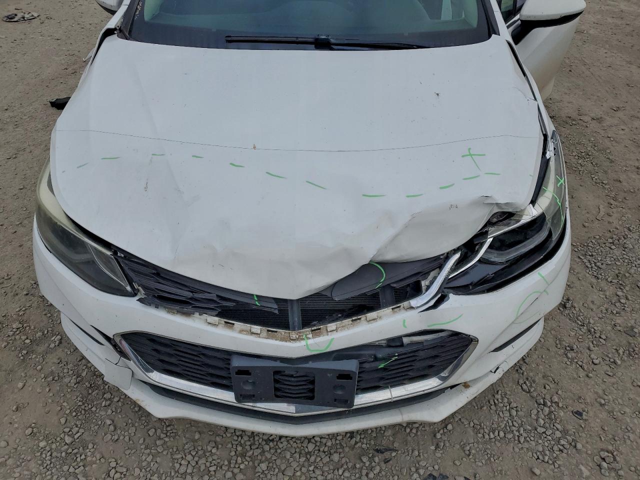 2016 CHEVROLET CRUZE LT photo 11