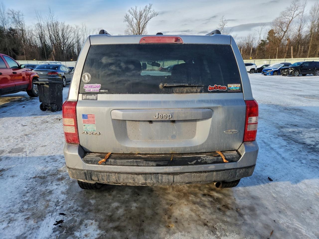 2015 JEEP PATRIOT LATITUDE photo 6