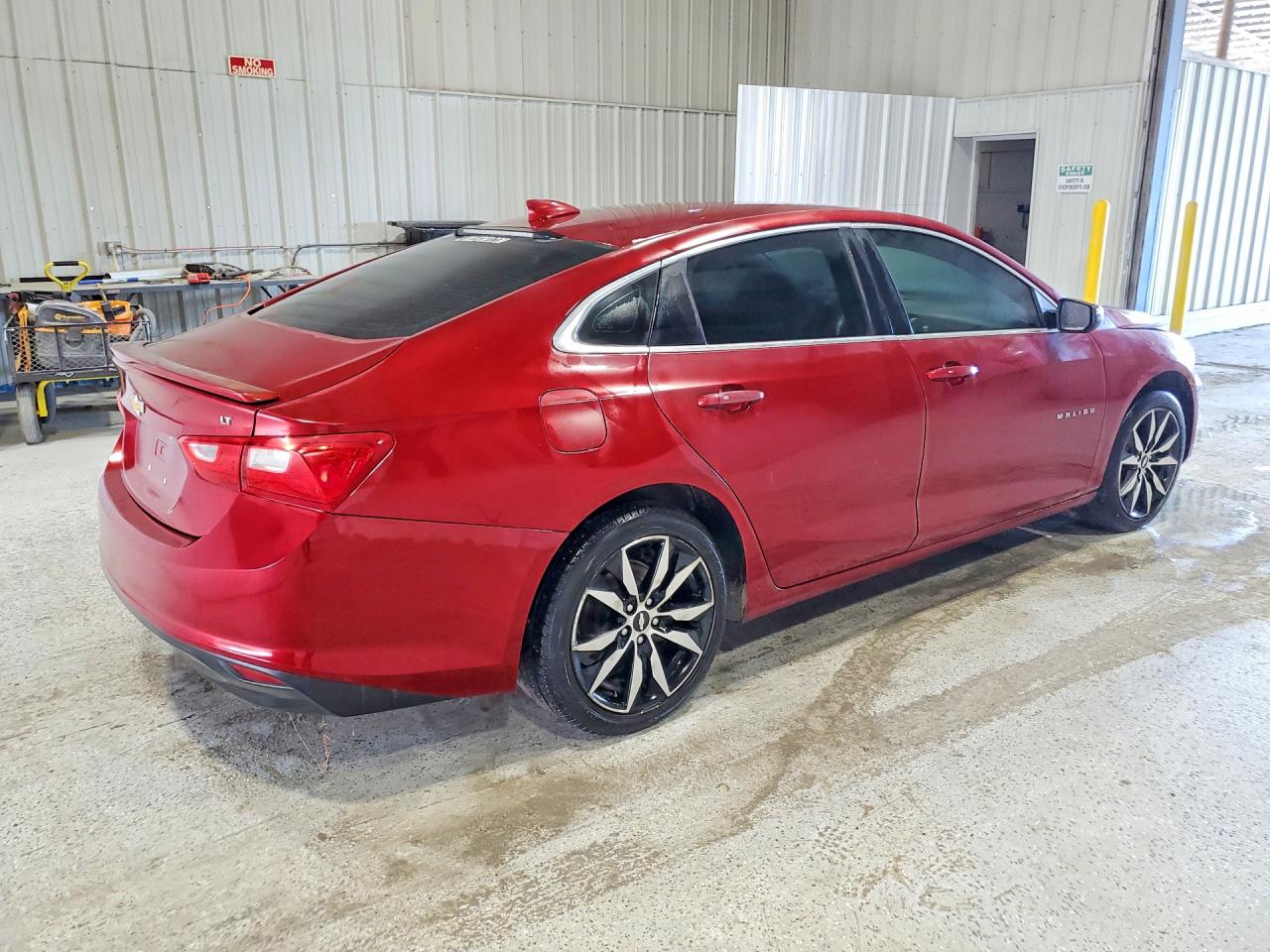 2018 CHEVROLET MALIBU LT photo 3