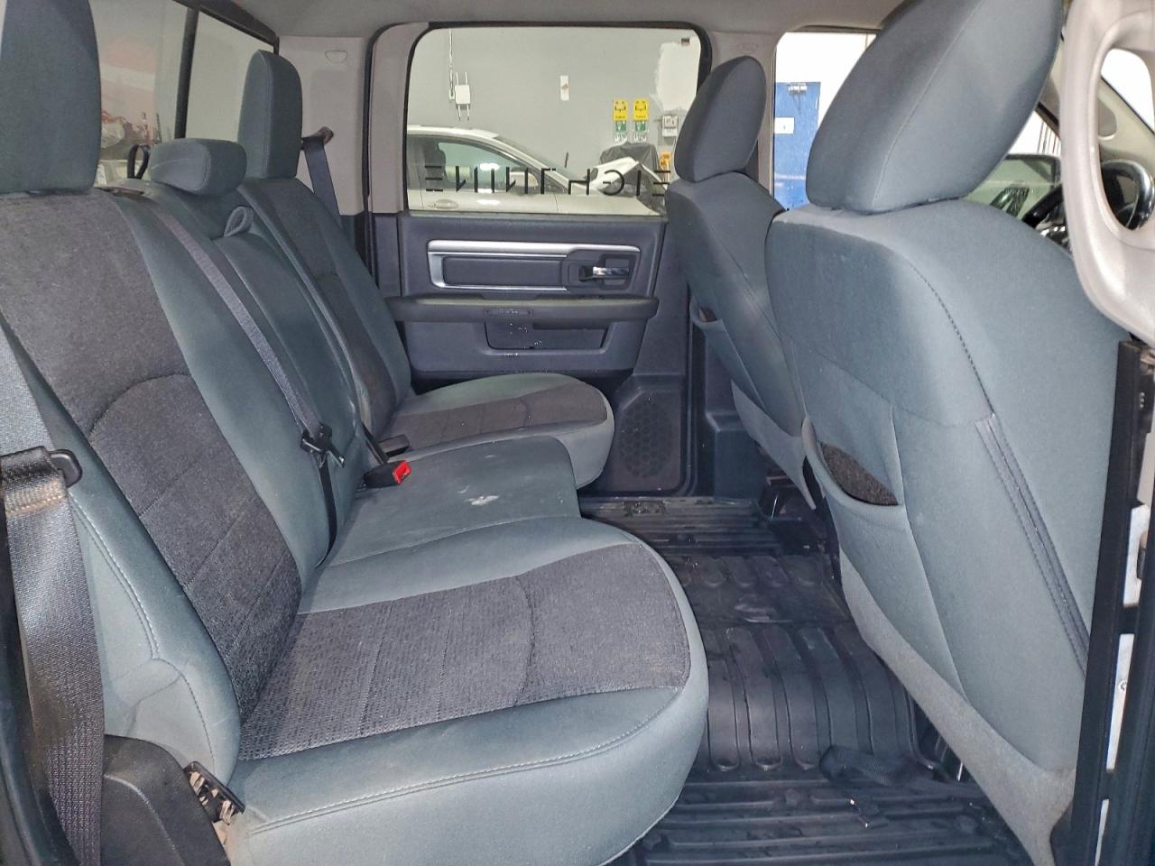 2014 RAM 1500 SLT photo 10
