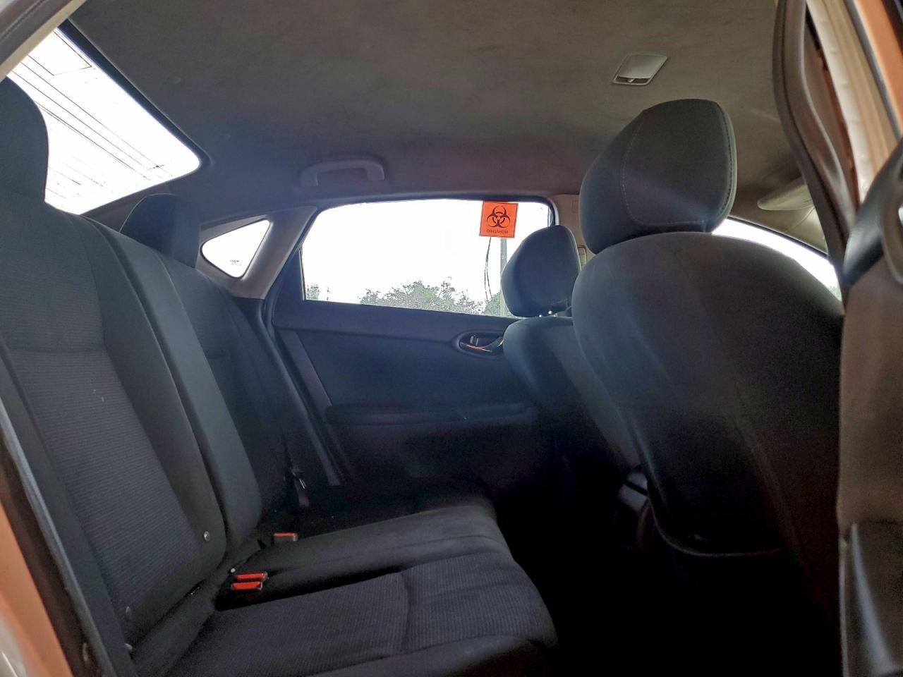 2019 NISSAN SENTRA S photo 10