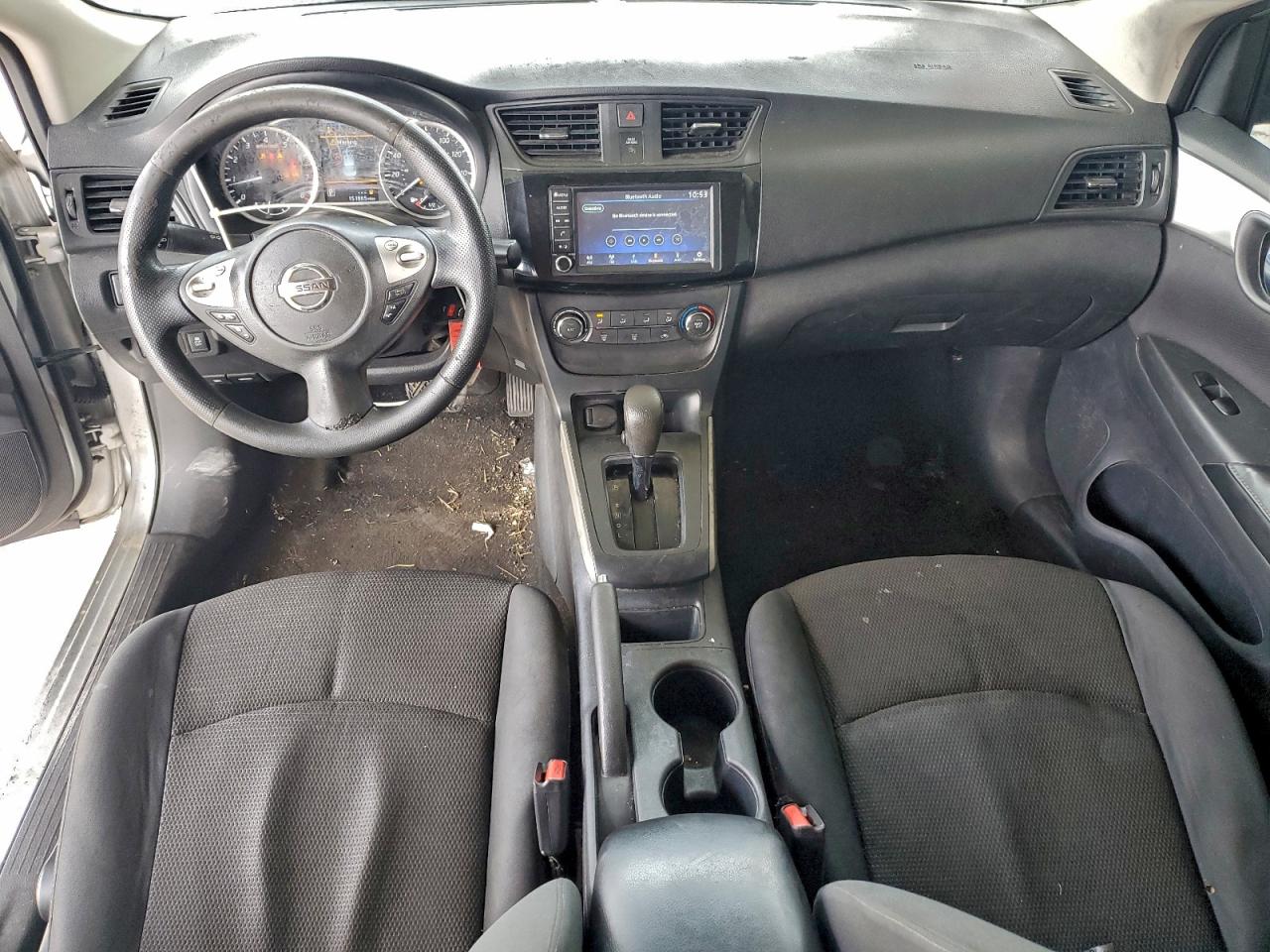2019 NISSAN SENTRA S photo 8