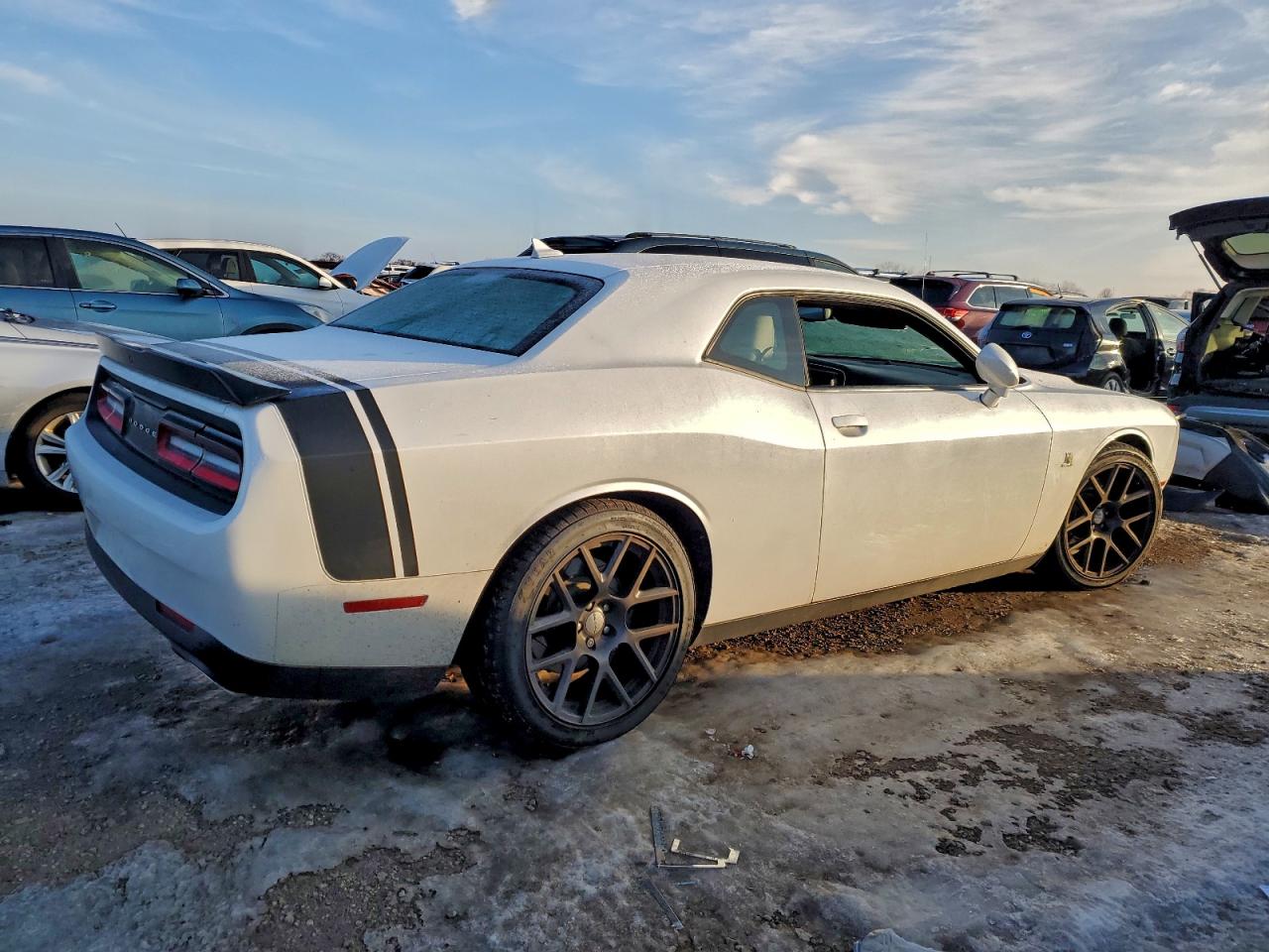 2016 DODGE CHALLENGER R/T SCAT PACK photo 3
