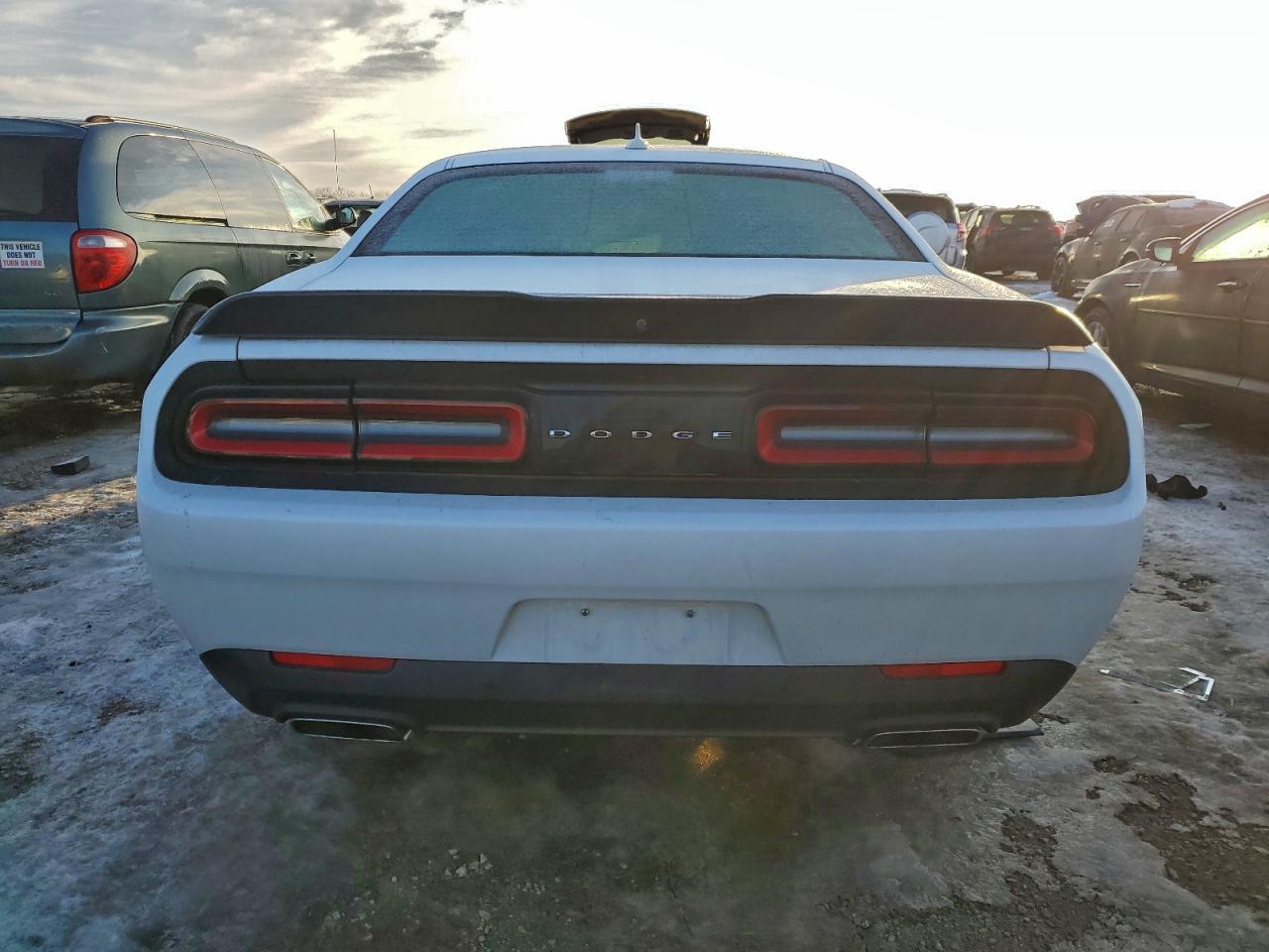 2016 DODGE CHALLENGER R/T SCAT PACK photo 6