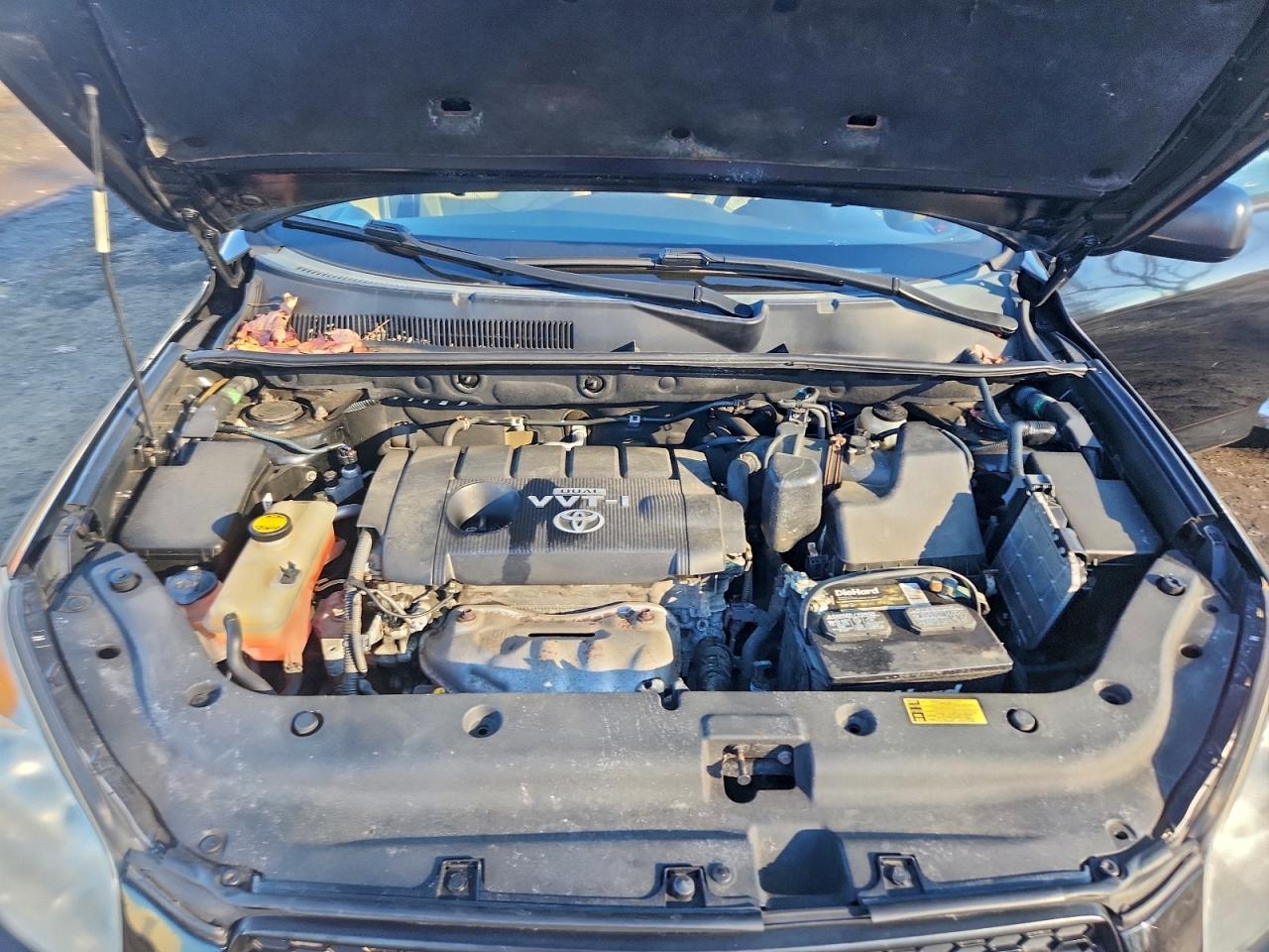 2010 TOYOTA RAV4 photo 12