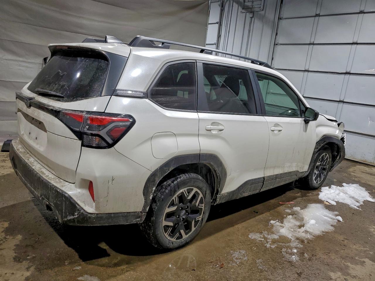 2025 SUBARU FORESTER PREMIUM photo 3