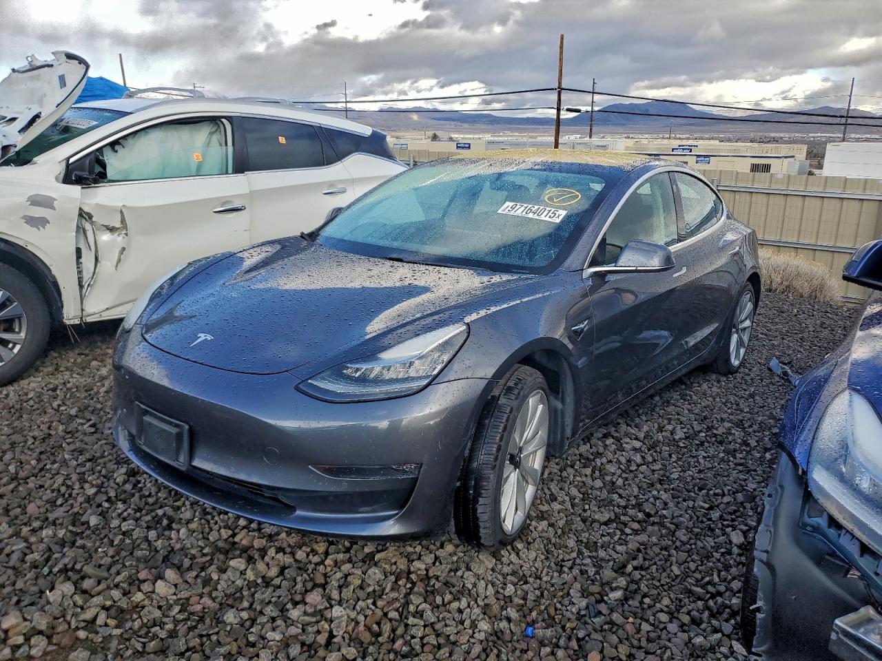 2018 TESLA MODEL 3