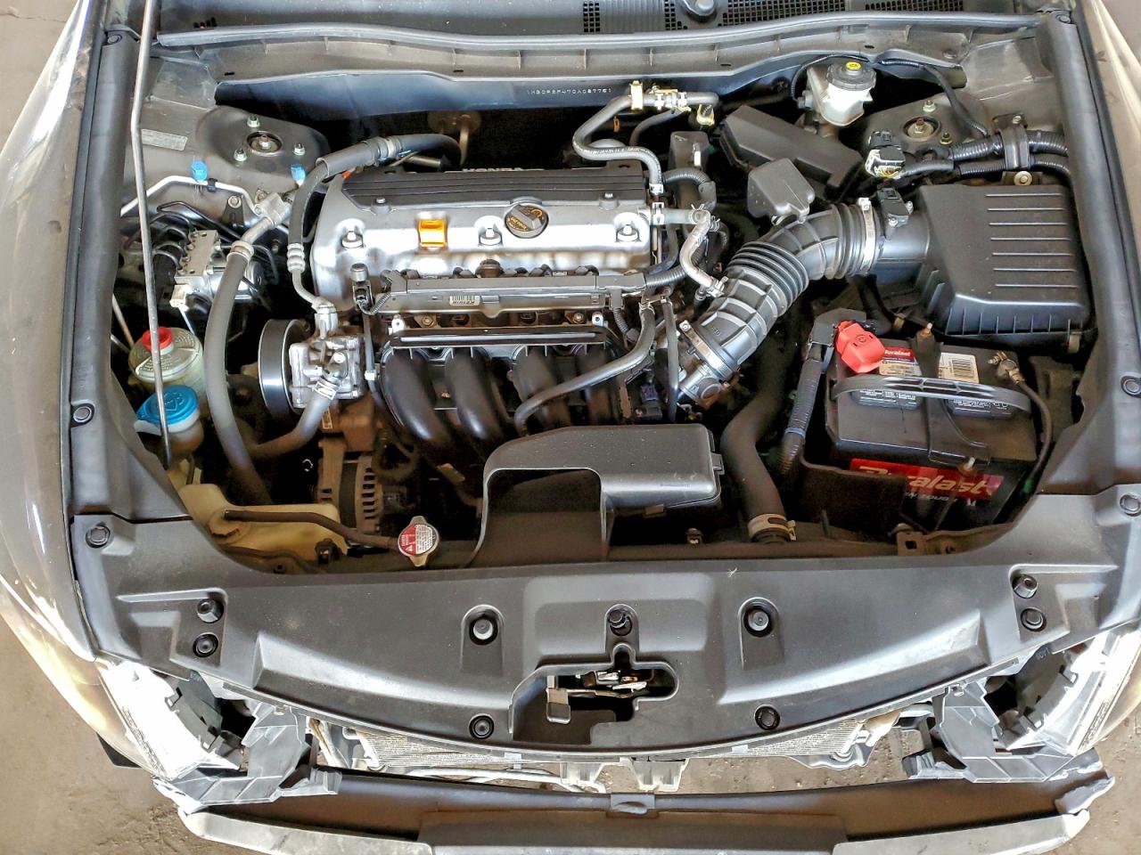 2012 HONDA ACCORD LXP photo 11