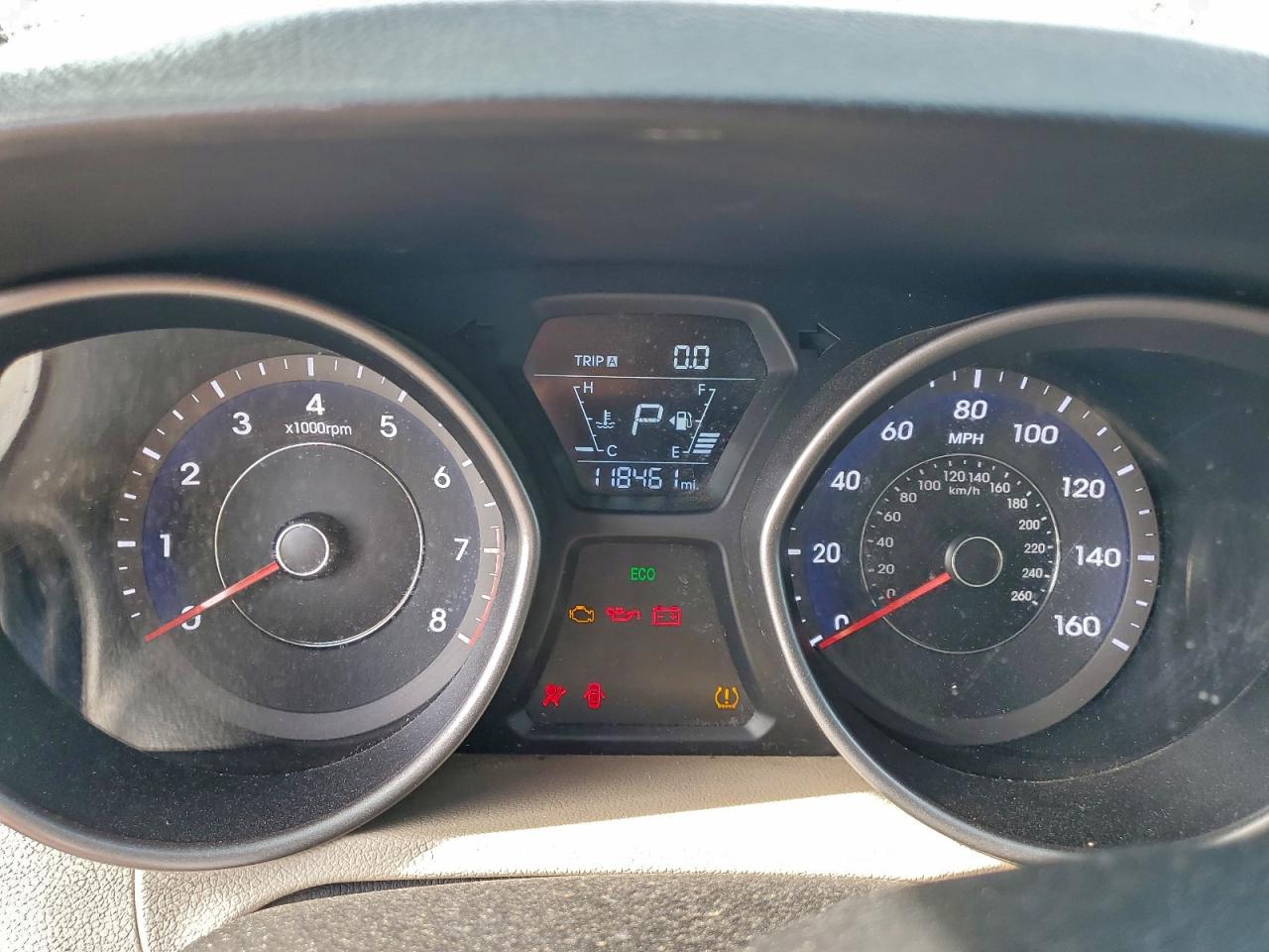 2014 HYUNDAI ELANTRA SE photo 9