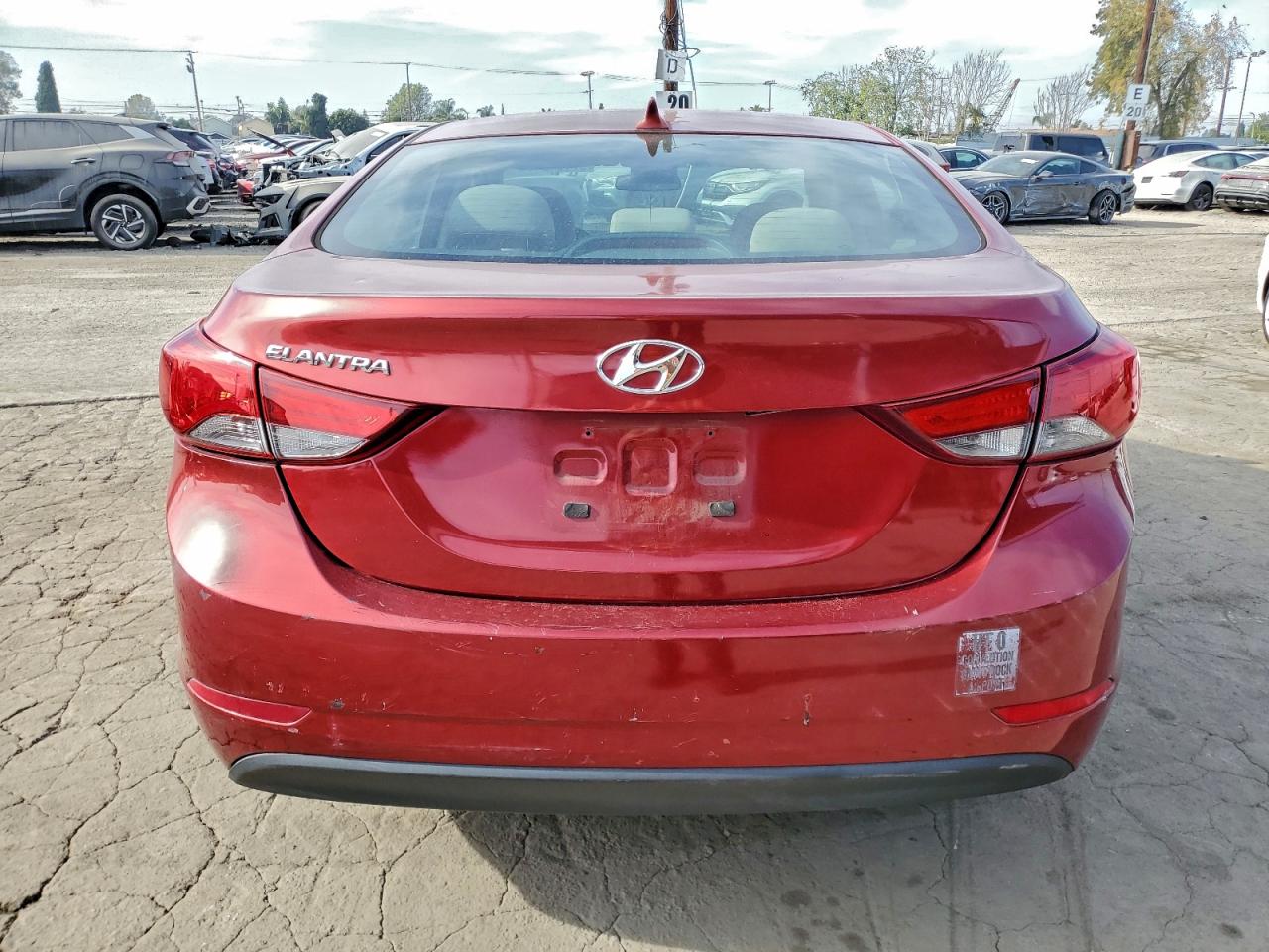 2014 HYUNDAI ELANTRA SE photo 6