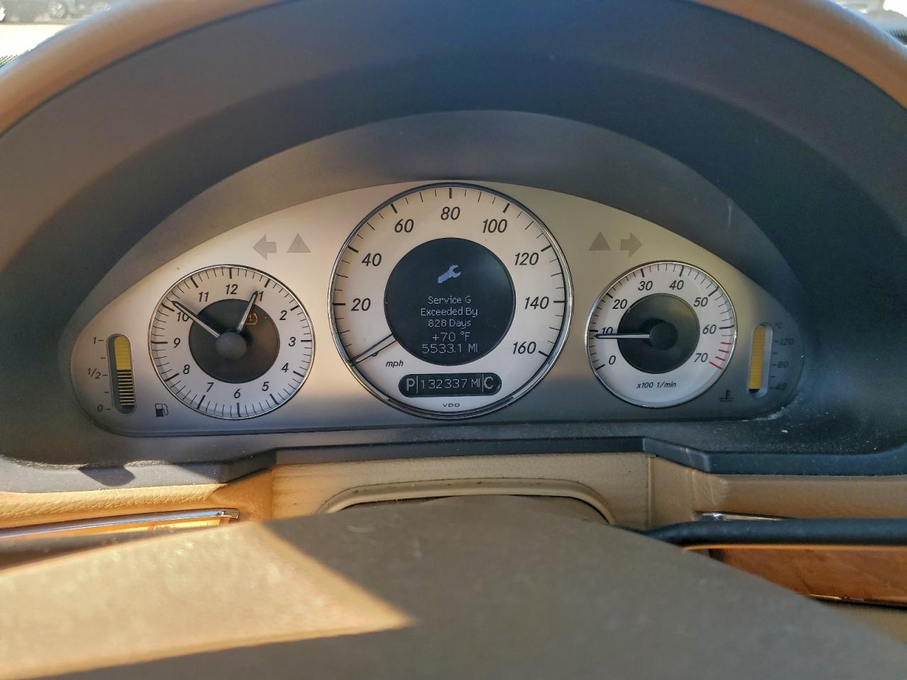 2009 MERCEDES-BENZ E 350 photo 9