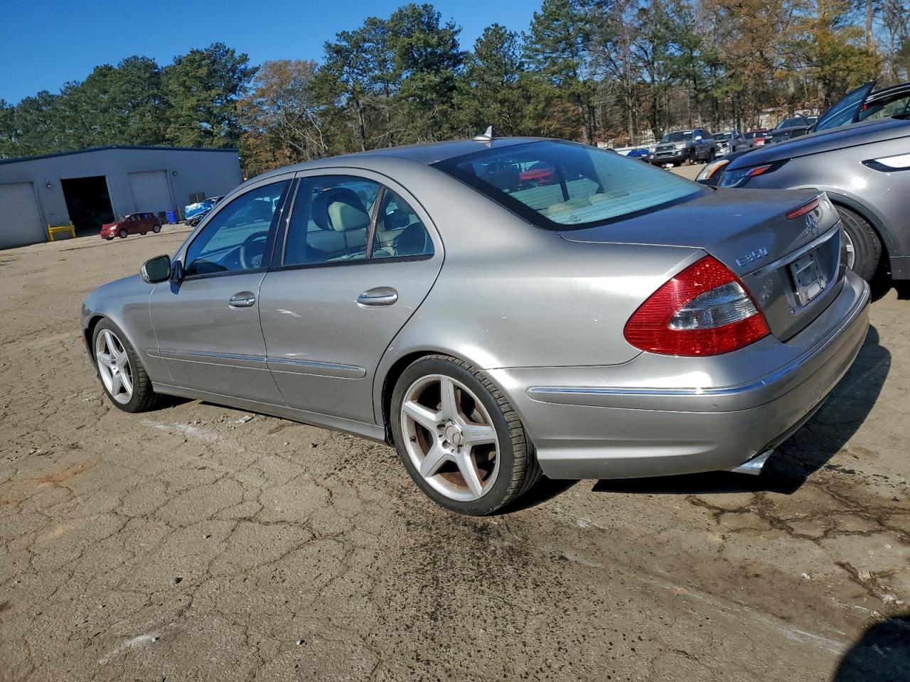 2009 MERCEDES-BENZ E 350 photo 2