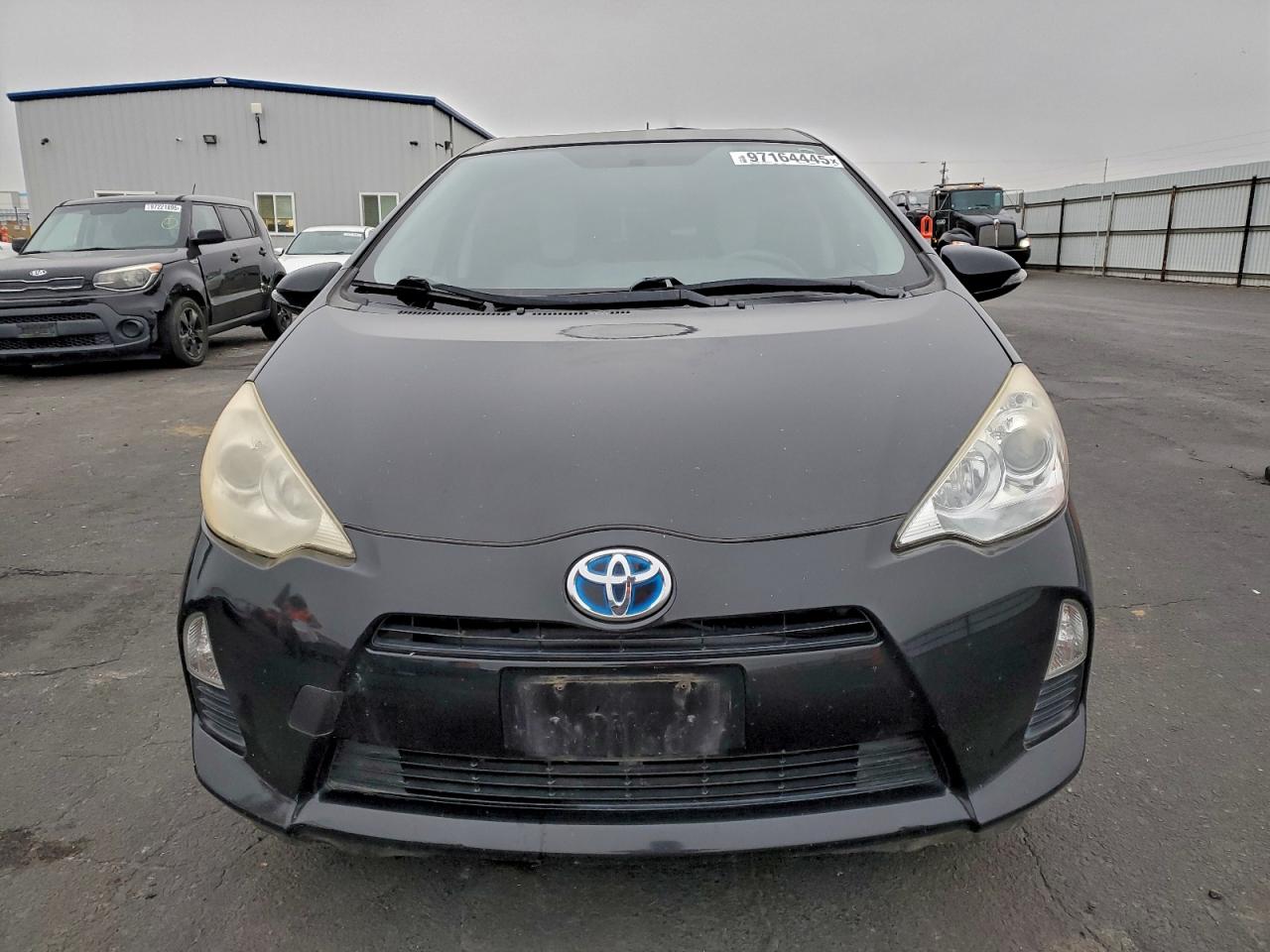 2014 TOYOTA PRIUS C photo 5