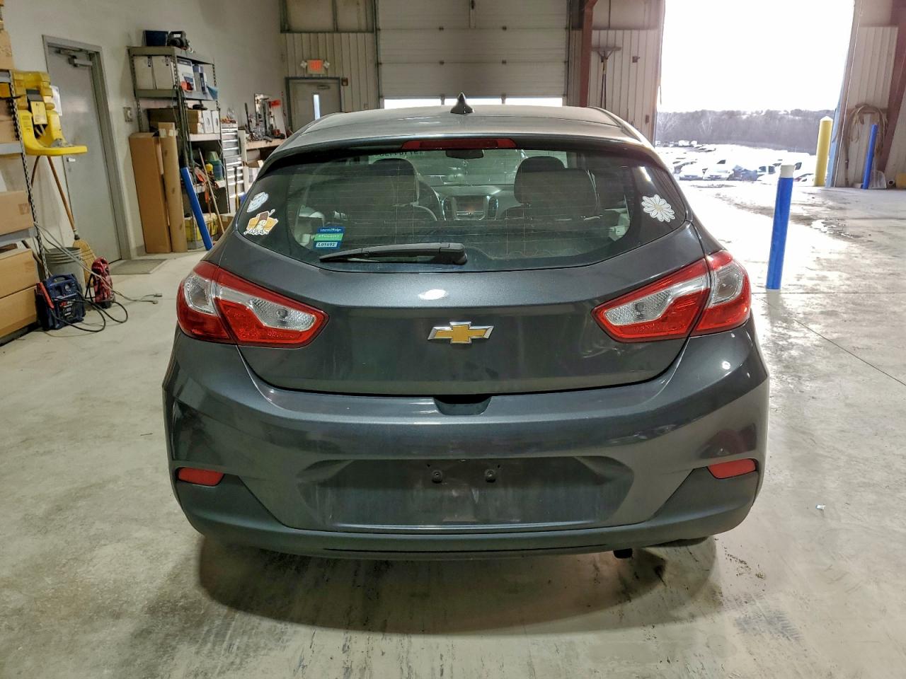2017 CHEVROLET CRUZE LT photo 6