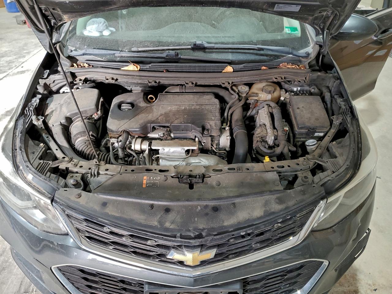2017 CHEVROLET CRUZE LT photo 11