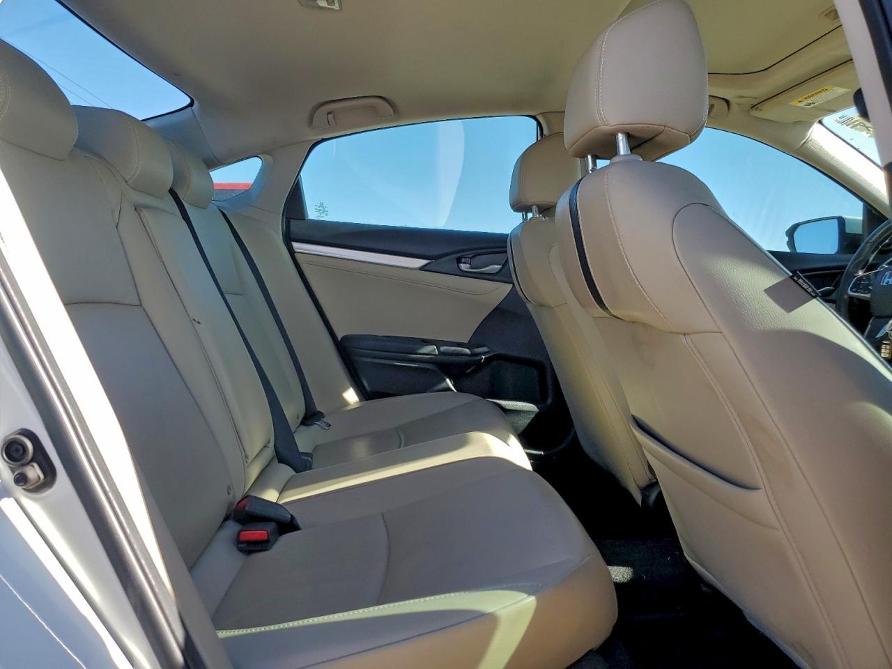 2016 HONDA CIVIC TOURING photo 10