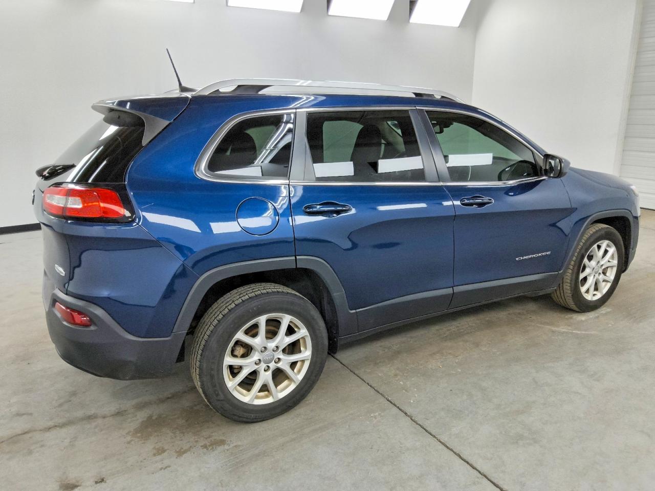 2018 JEEP CHEROKEE LATITUDE PLUS photo 3