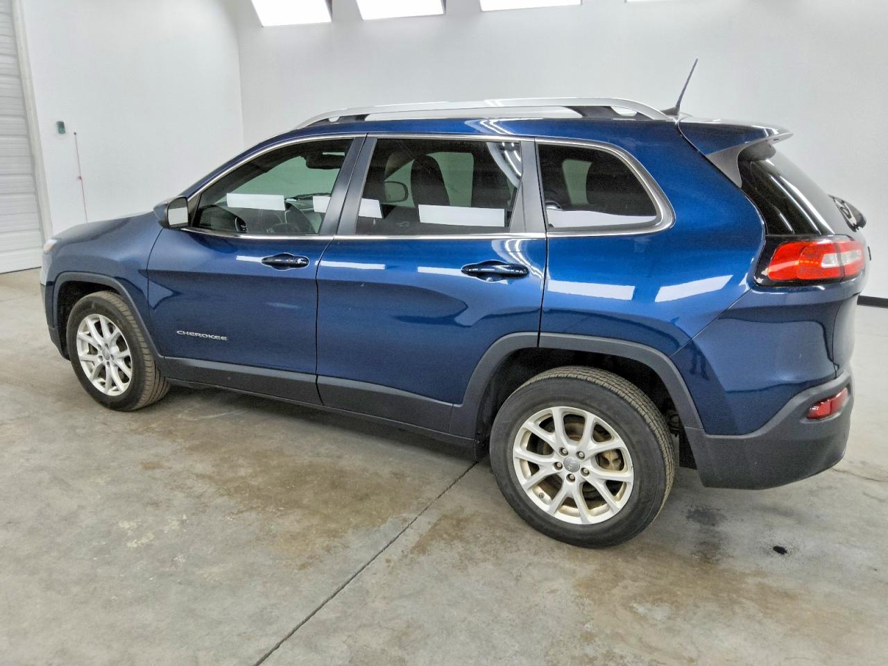 2018 JEEP CHEROKEE LATITUDE PLUS photo 2