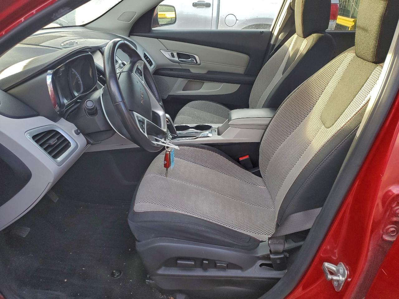 2015 GMC TERRAIN SLE photo 7