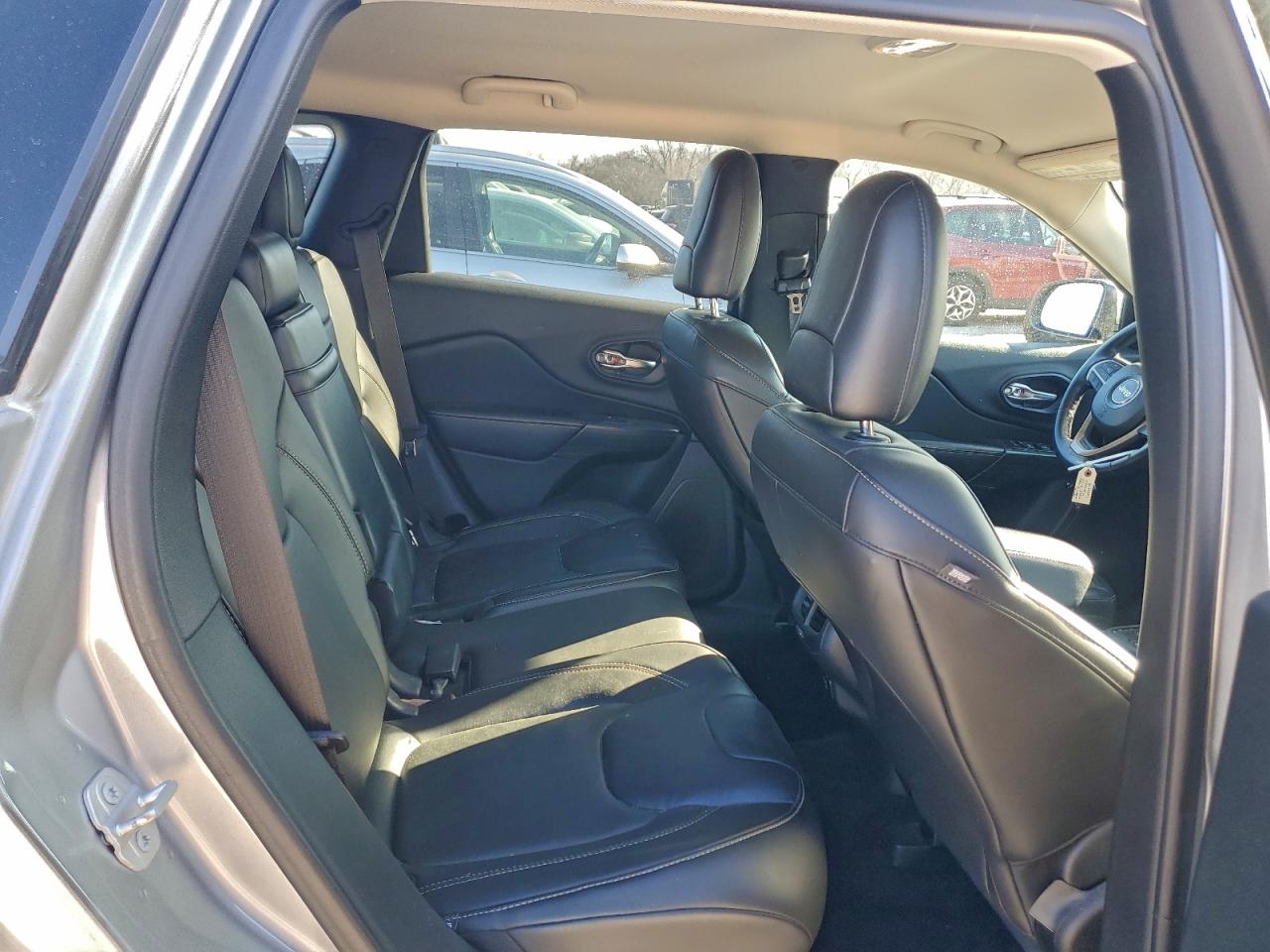 2015 JEEP CHEROKEE LIMITED photo 11